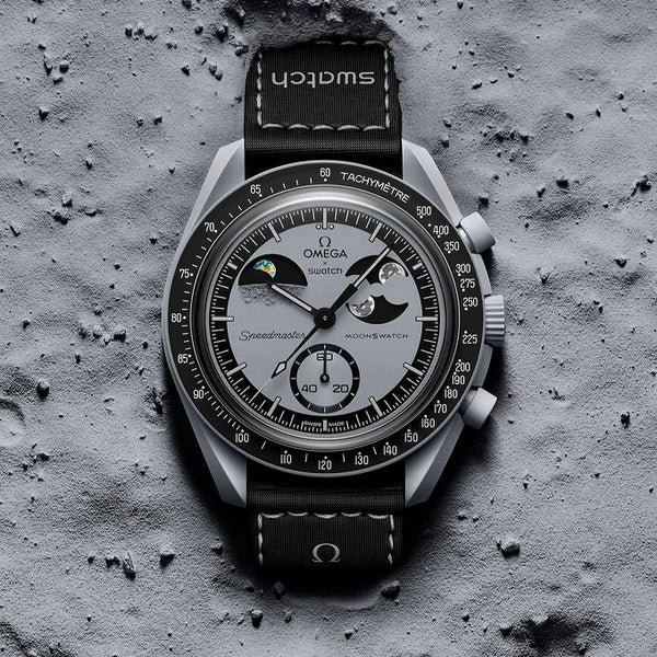 Swatch MoonSwatch Omega x Mission to Earthphase Bioceramic Wrist